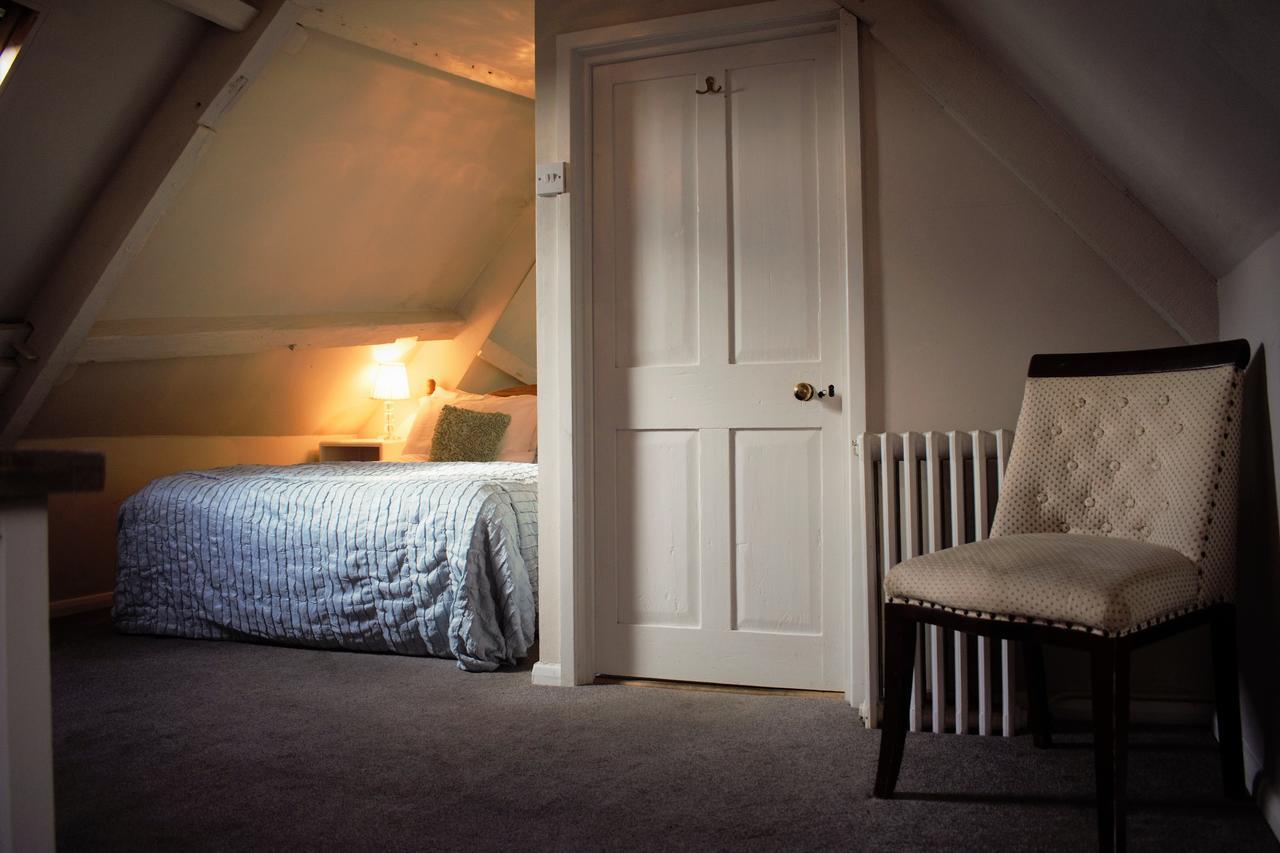 White Horse & Griffin Hotel Уитби Екстериор снимка