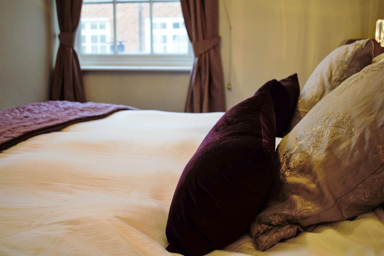 White Horse & Griffin Hotel Уитби Екстериор снимка